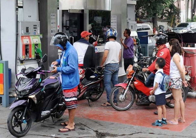 gen6-oil-price-hike-edd-gumban_2019-09-22_22-59-56.jpg